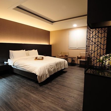 Hotel Tate Suwon Bagian luar foto