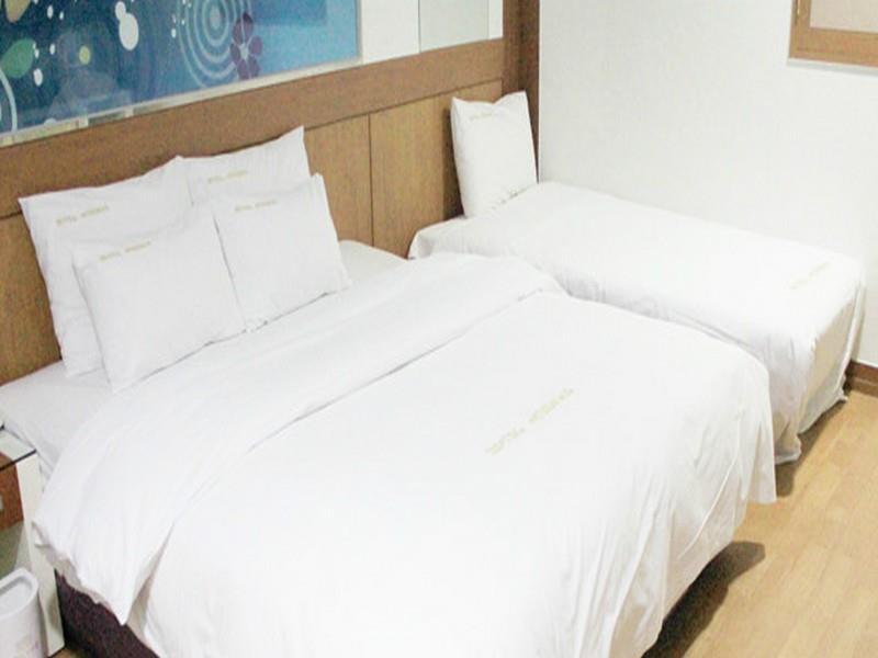 Hotel Tate Suwon Bagian luar foto