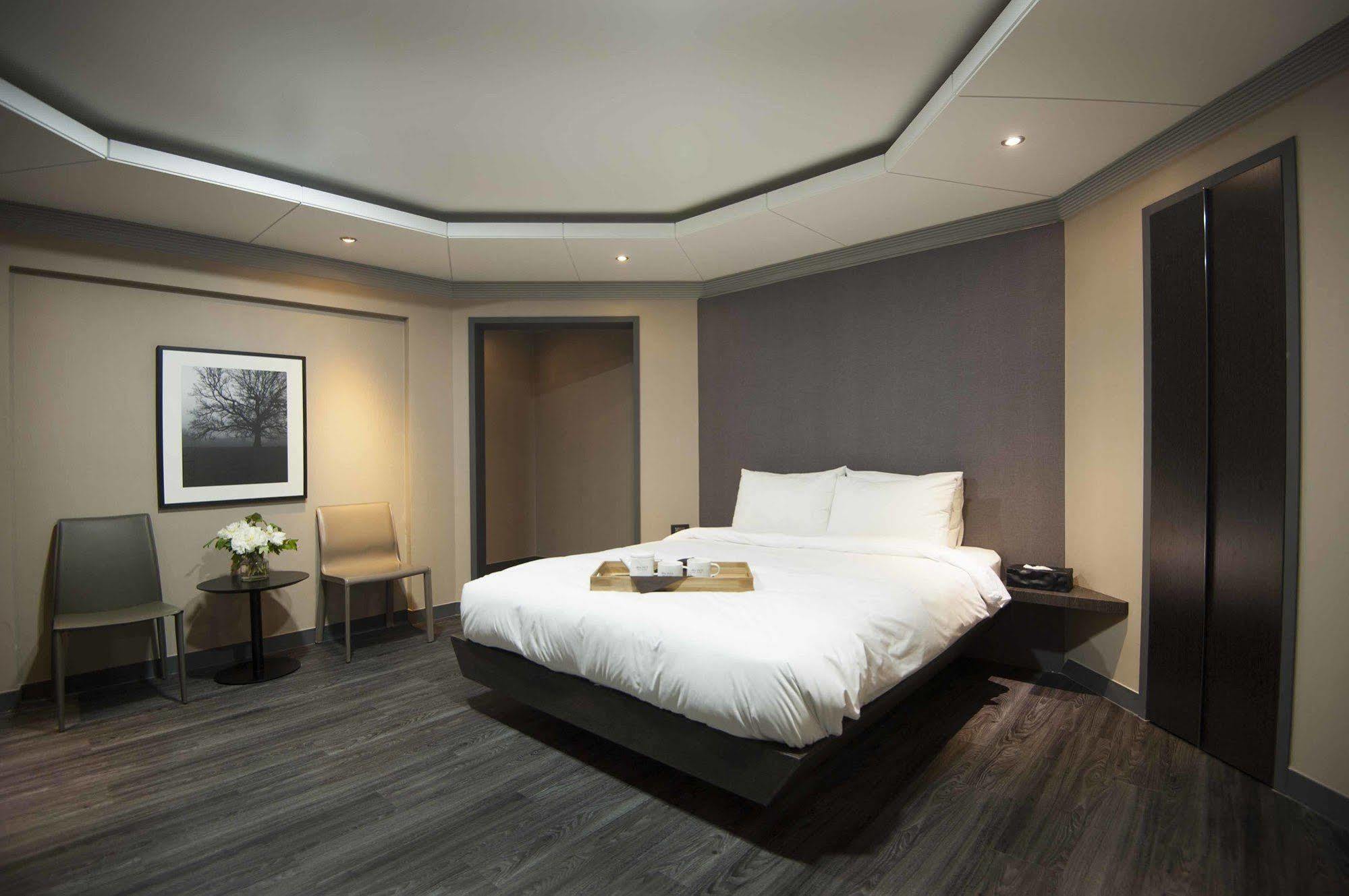 Hotel Tate Suwon Bagian luar foto